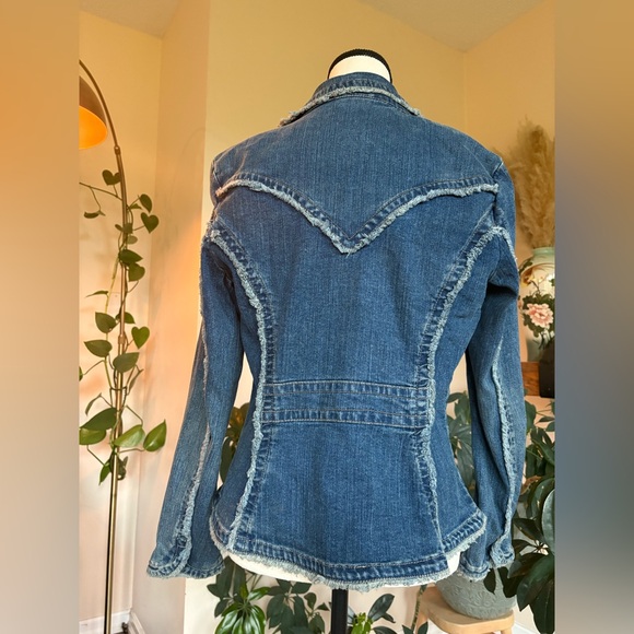 🤎Y2K Vintage Floral Embroidered Denim Jacket - Picture 6 of 8